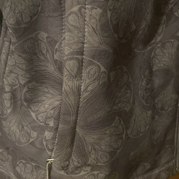 The North Face Black Floral Jacket - Picture 3 of 4